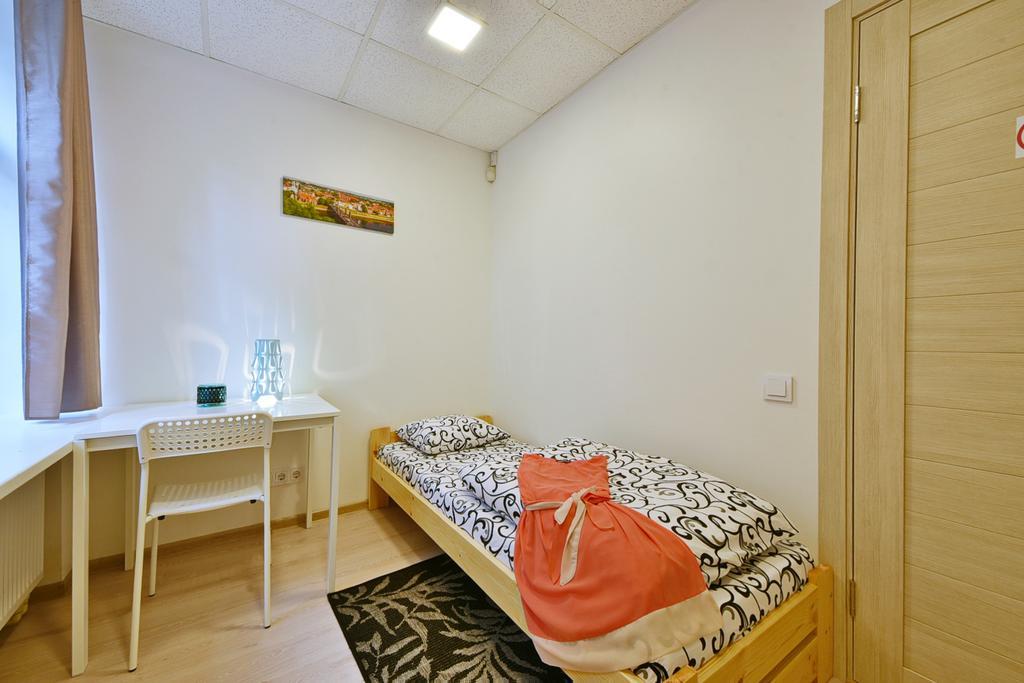 Laisves Avenue Hostel "Easy Kaunas" ภายนอก รูปภาพ
